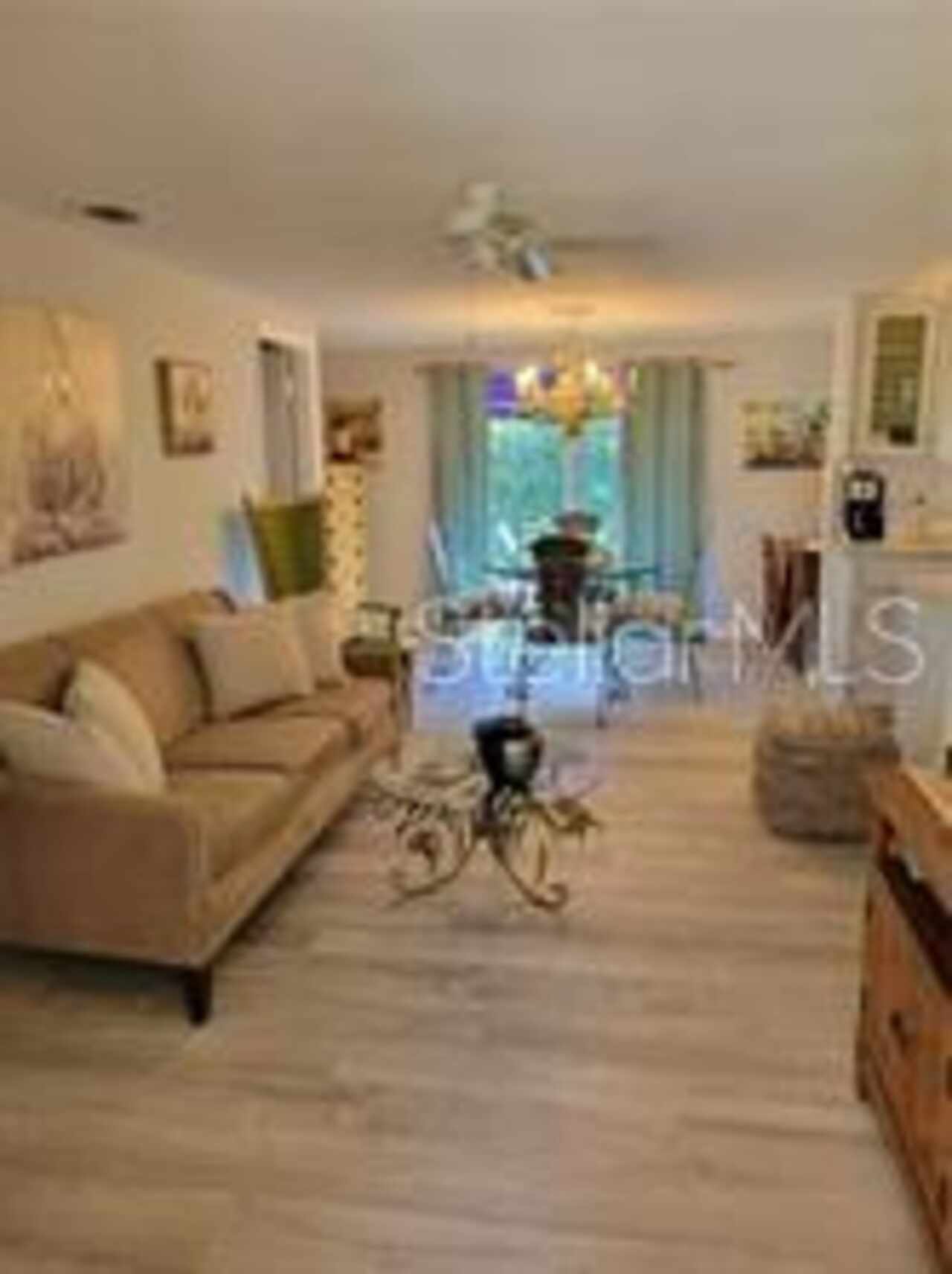 Listing Photo 17