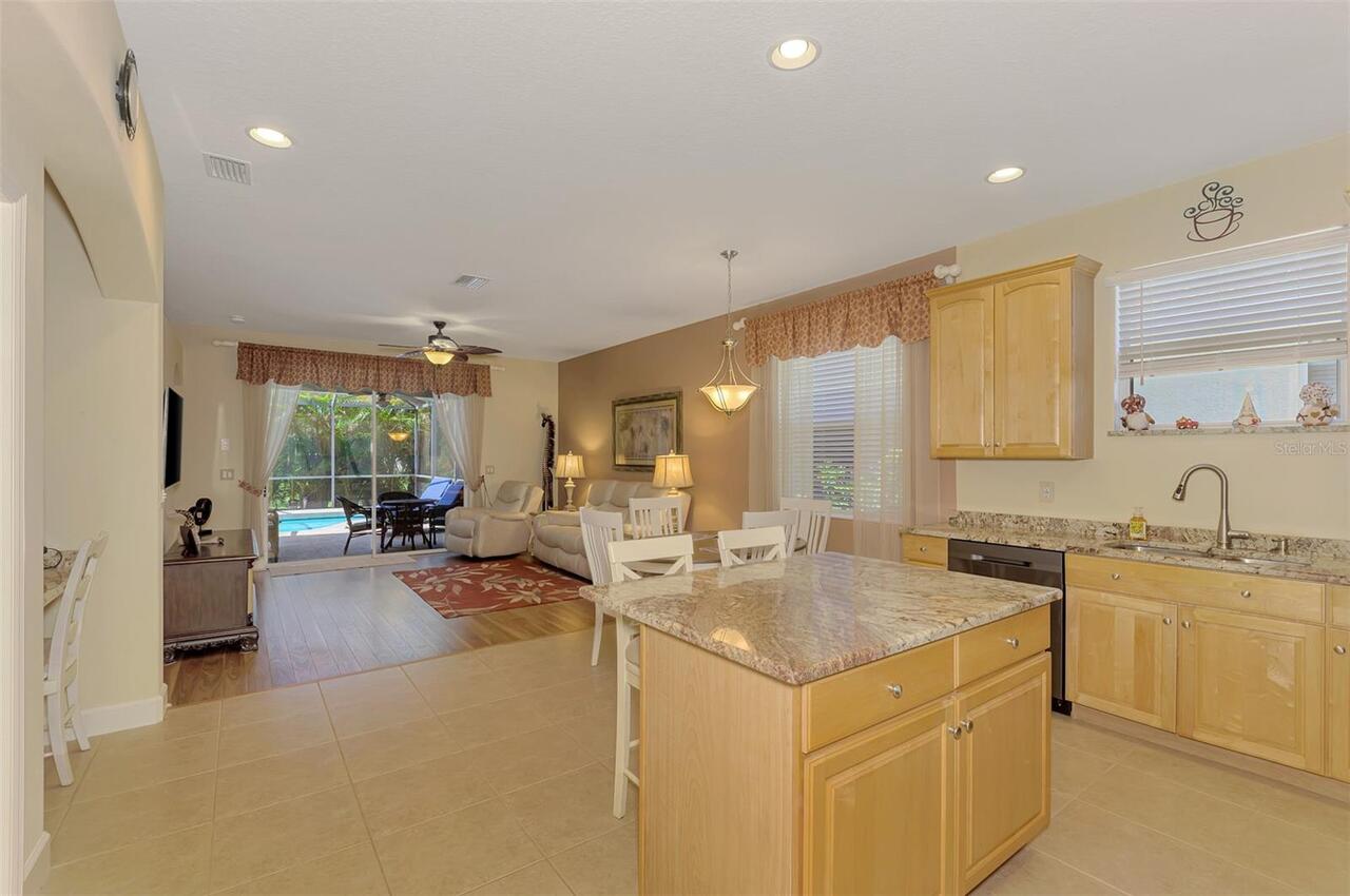 Listing Photo 22