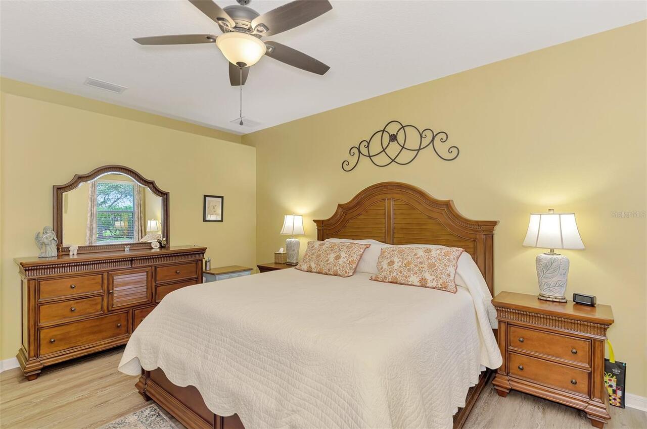 Listing Photo 43