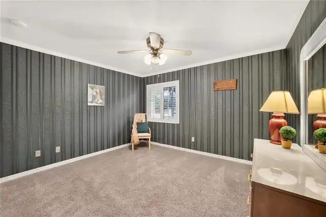 Listing Photo 33