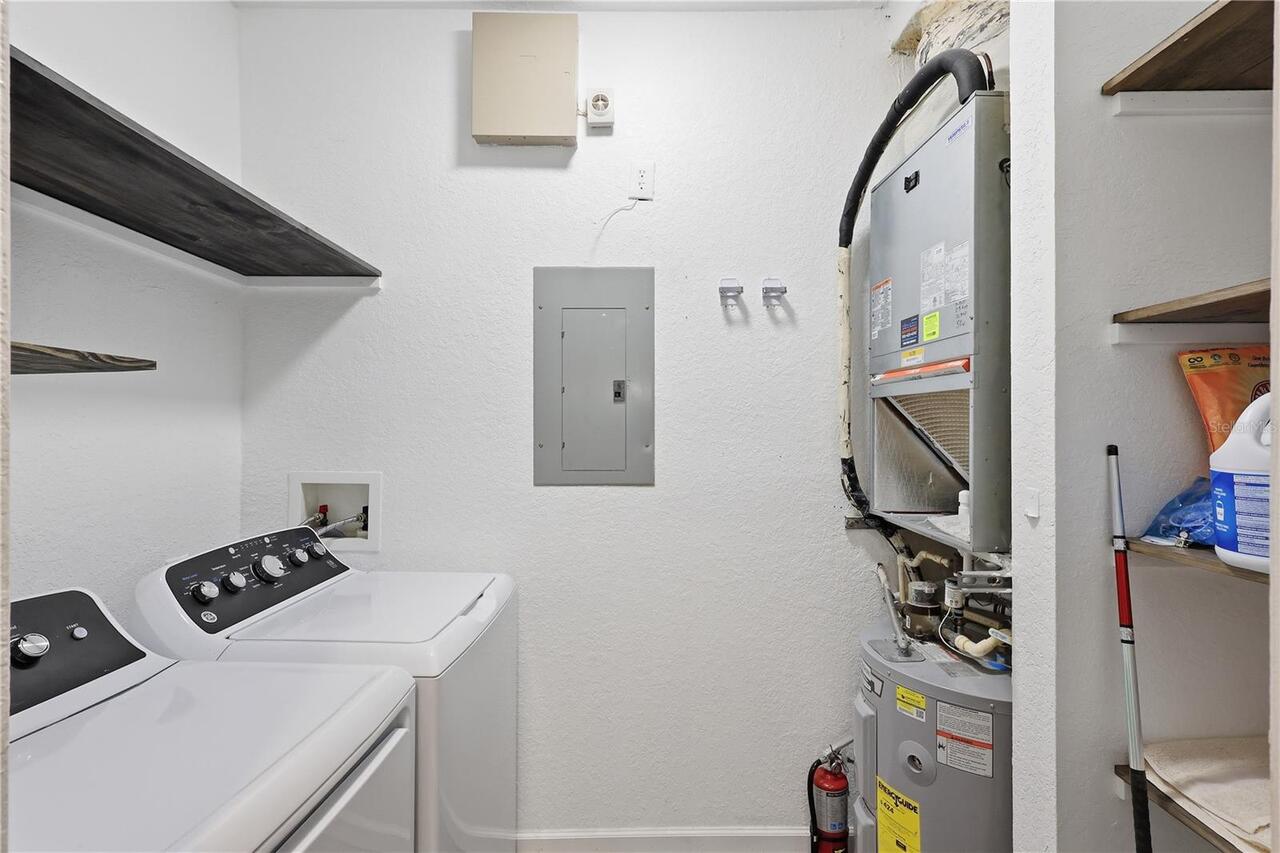 Listing Photo 11