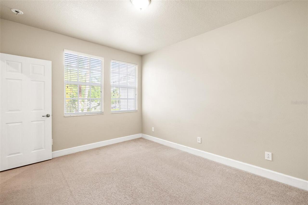Listing Photo 34