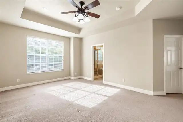 Listing Photo 22