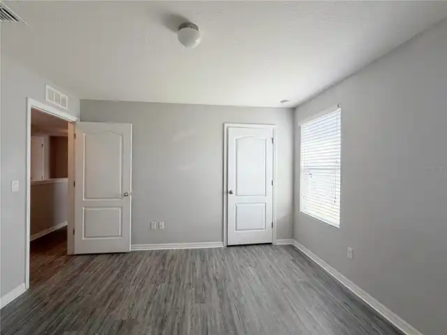 Listing Photo 33
