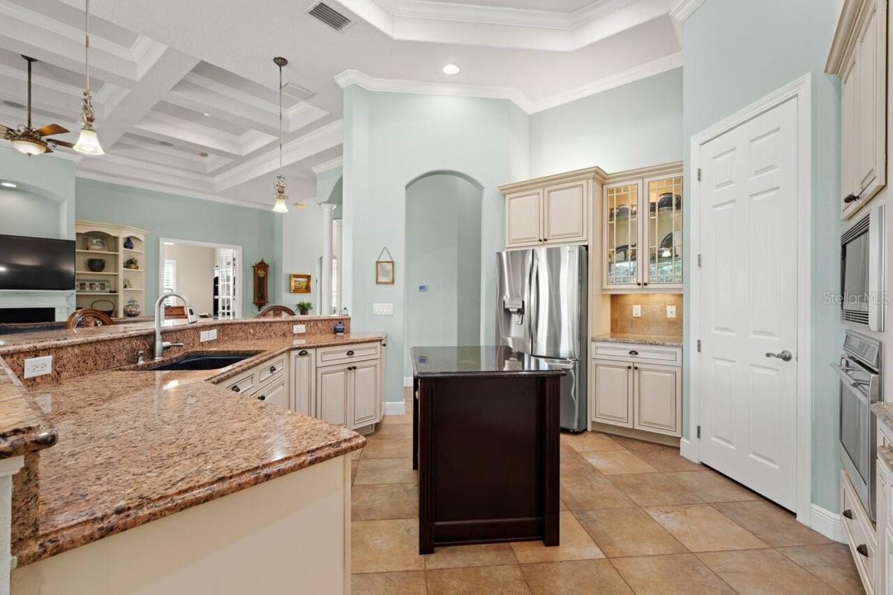 Listing Photo 18