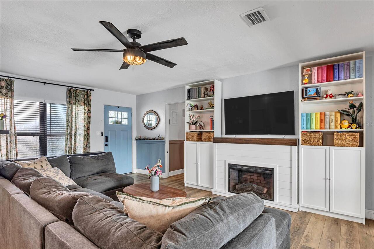 Listing Photo 10