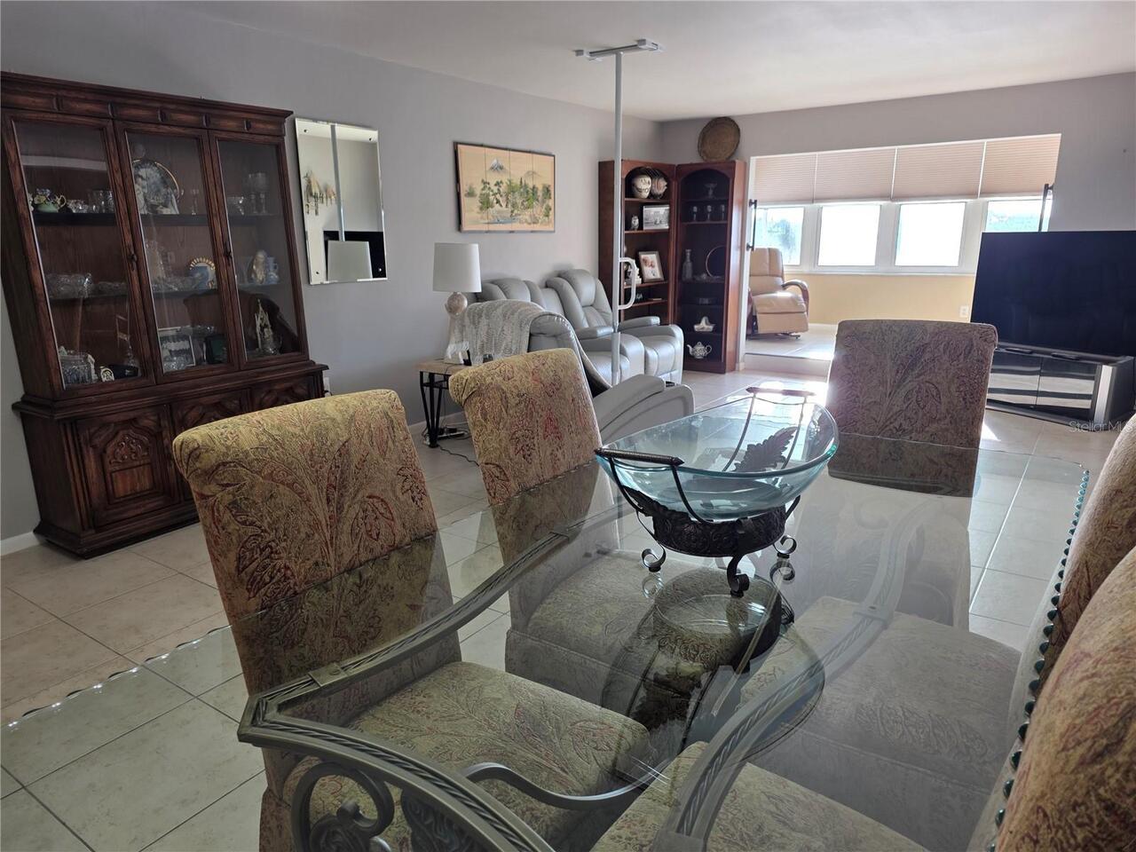Listing Photo 15