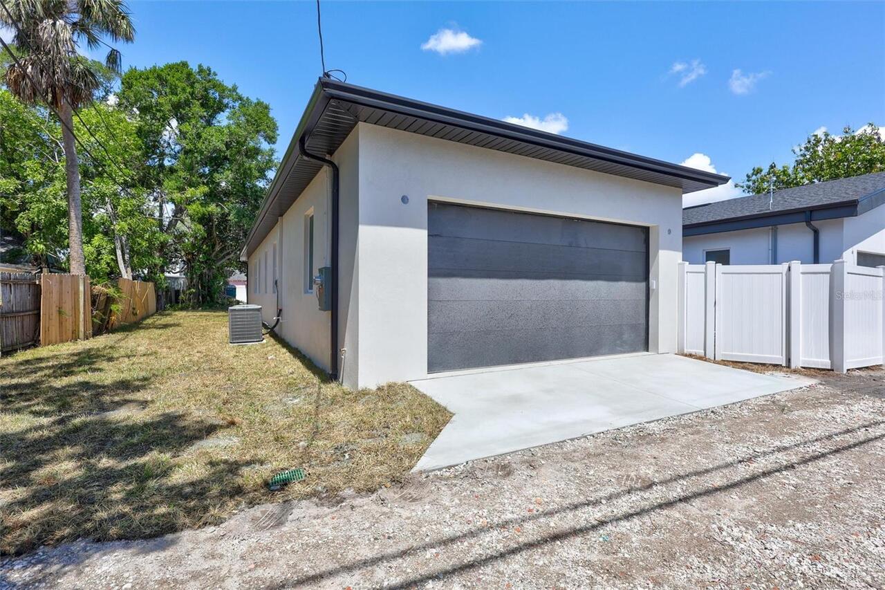 Listing Photo 44
