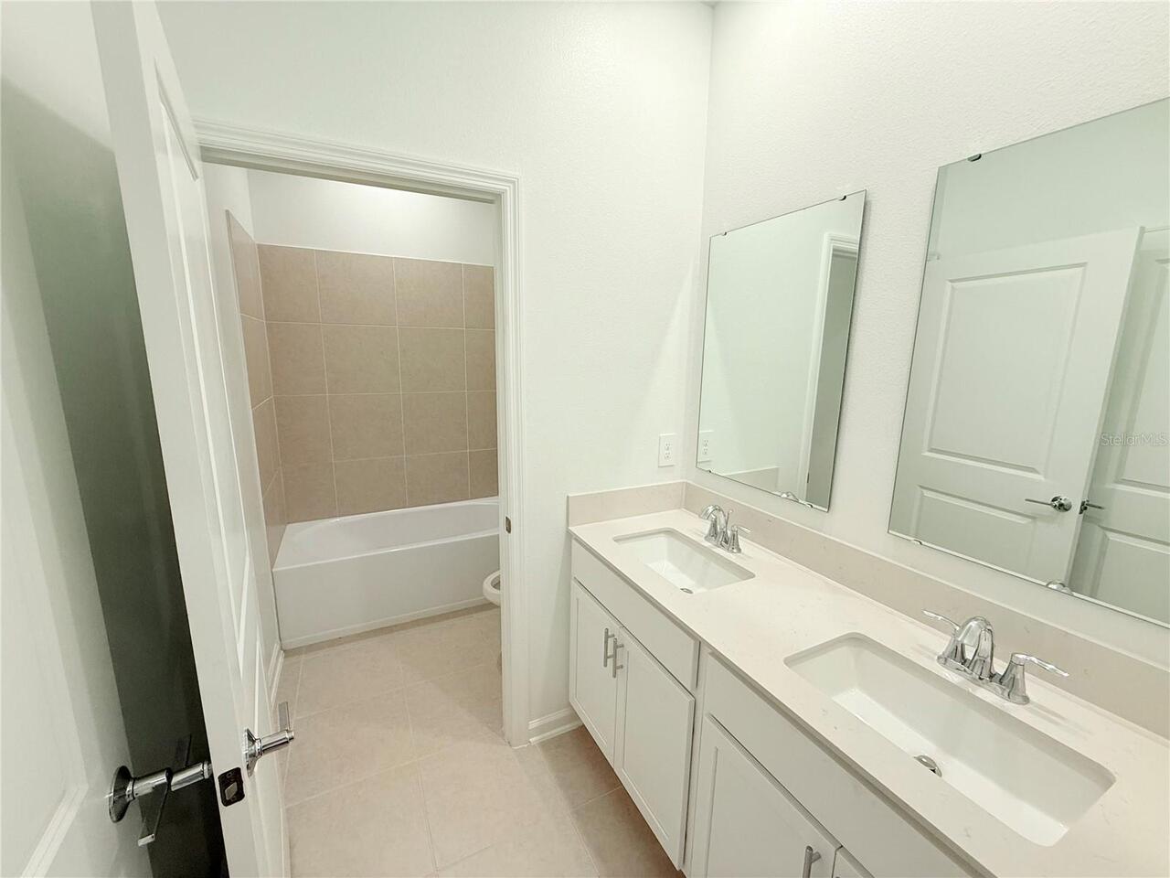 Listing Photo 6