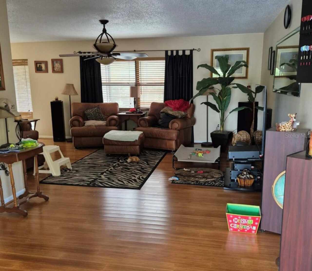 Listing Photo 9
