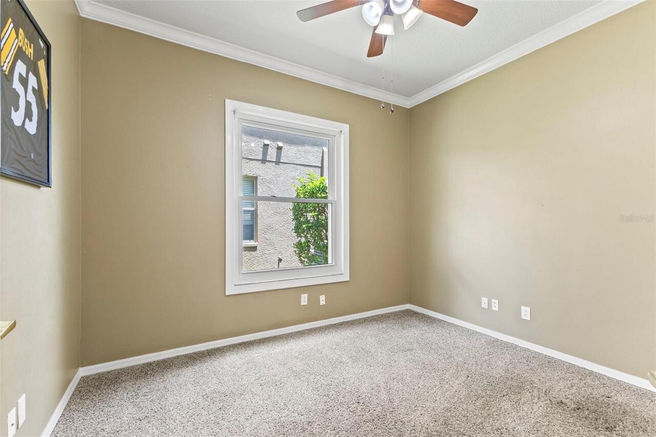Listing Photo 19