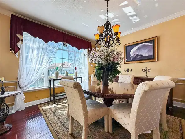 Listing Photo 14