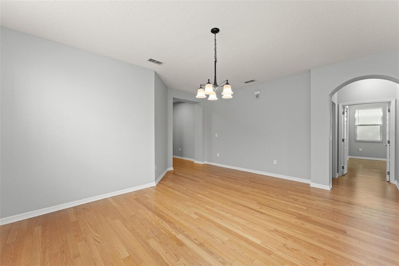 Listing Photo 13