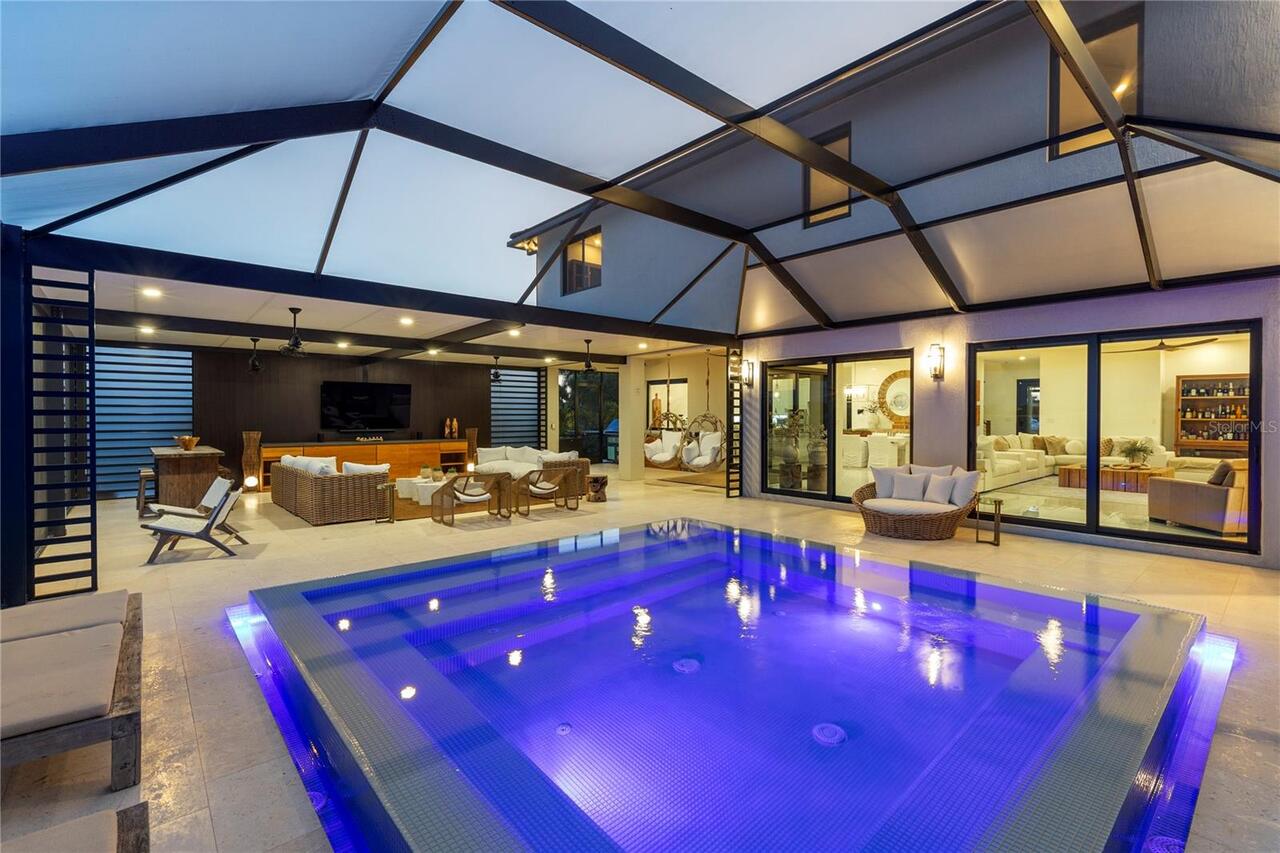 Ave Maria Real Estate