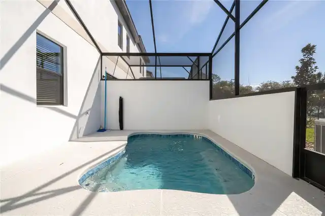 Listing Photo 19