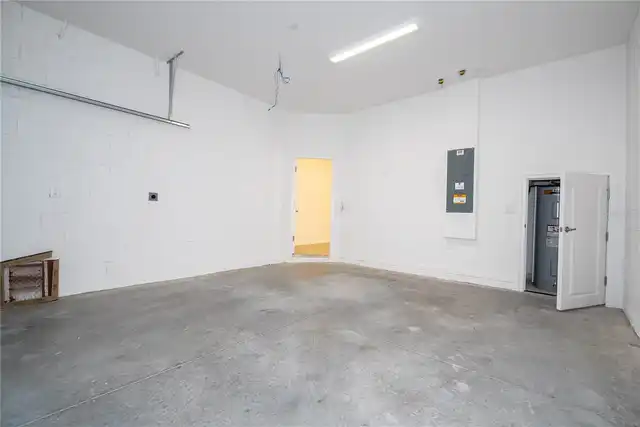 Listing Photo 30
