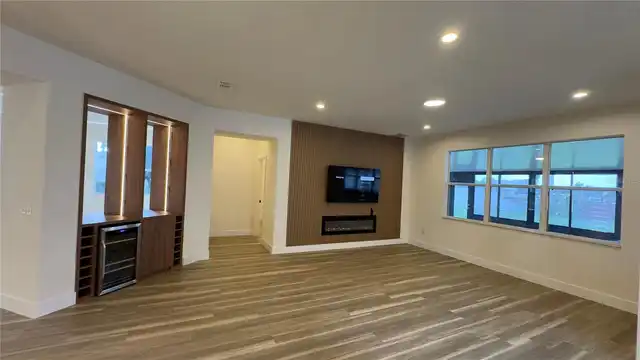 Listing Photo 26