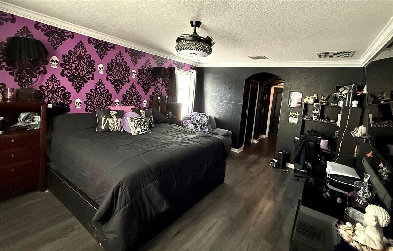 Listing Photo 25