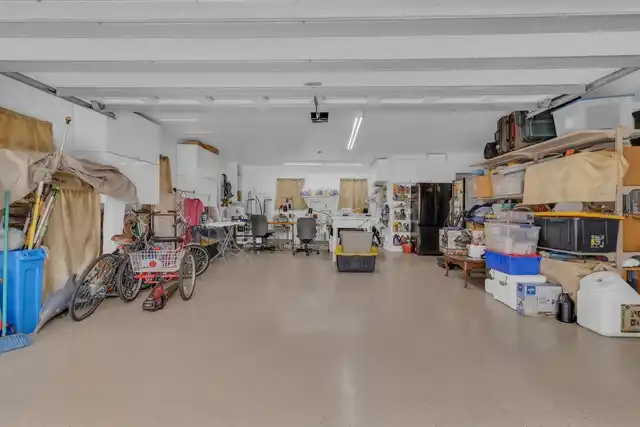 Listing Photo 32
