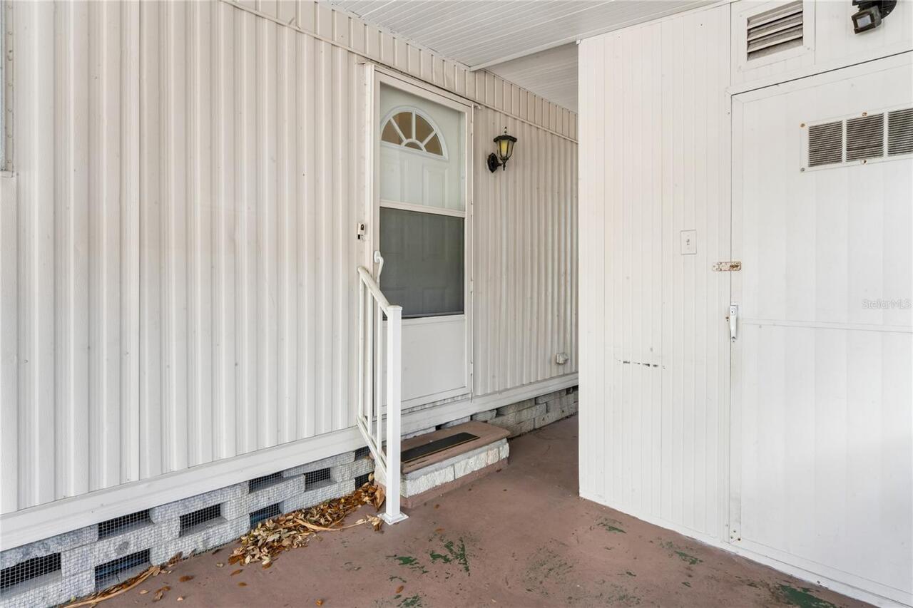 Listing Photo 9