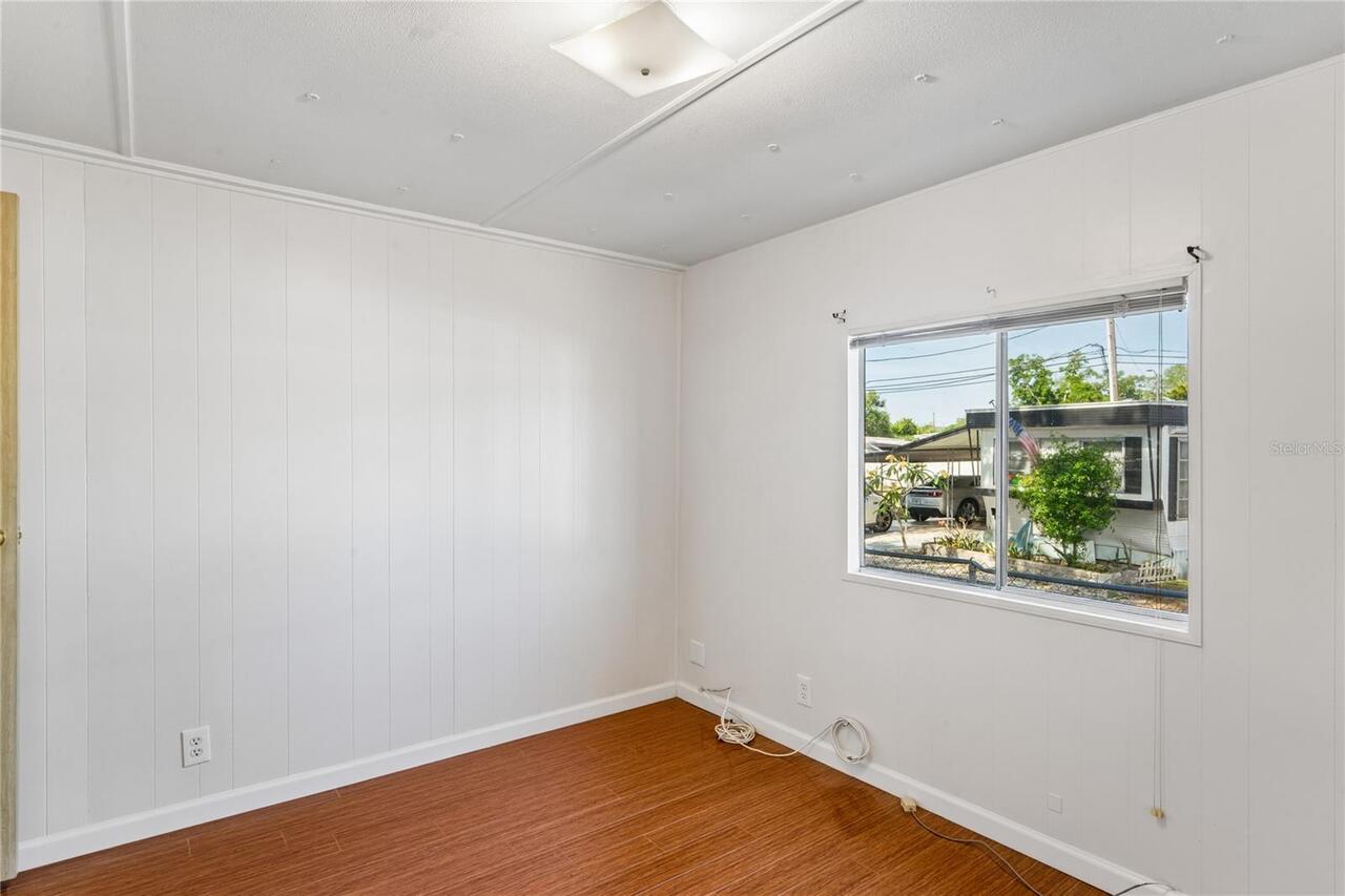 Listing Photo 31