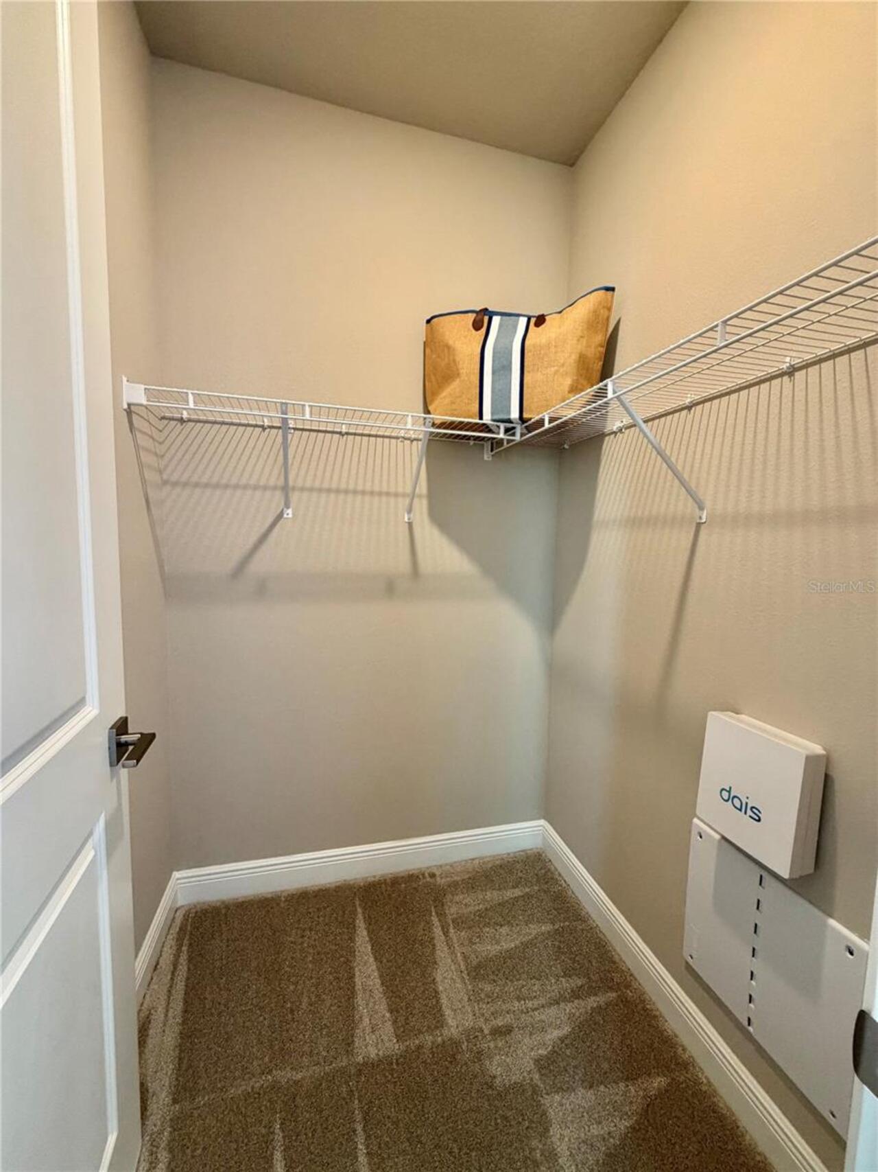 Listing Photo 10