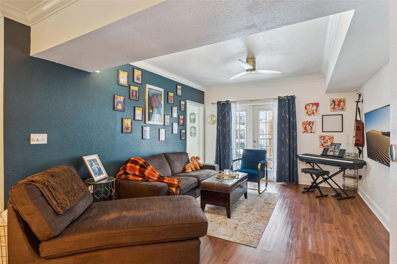 Listing Photo 10