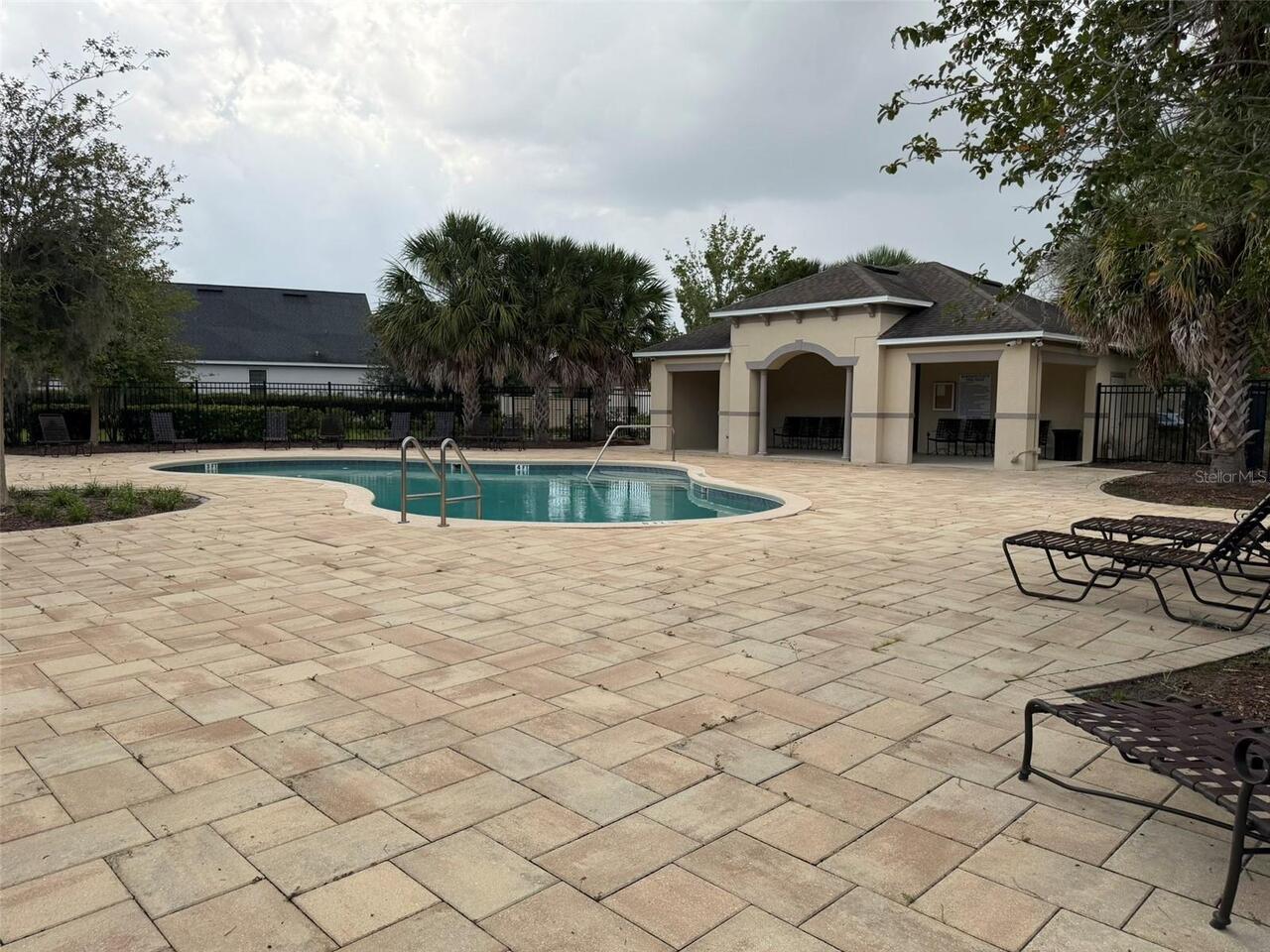 Listing Photo 23