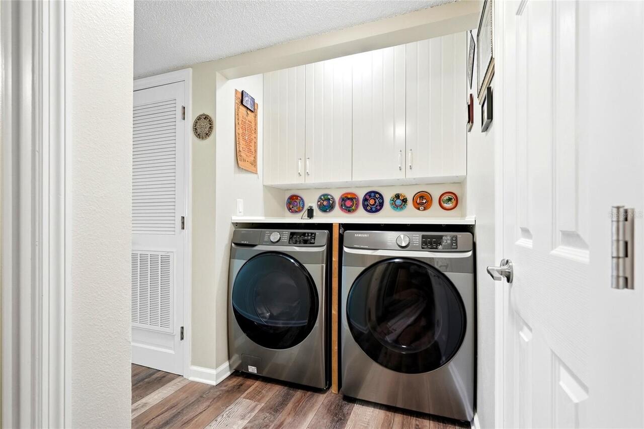 Listing Photo 14