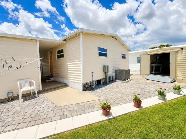 Listing Photo 25