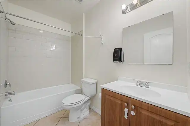 Listing Photo 25