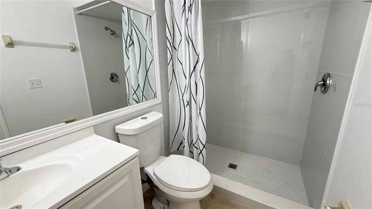 Listing Photo 24