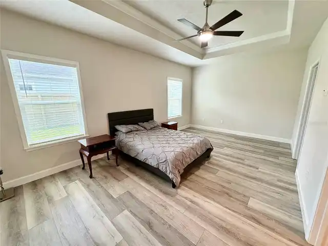 Listing Photo 23