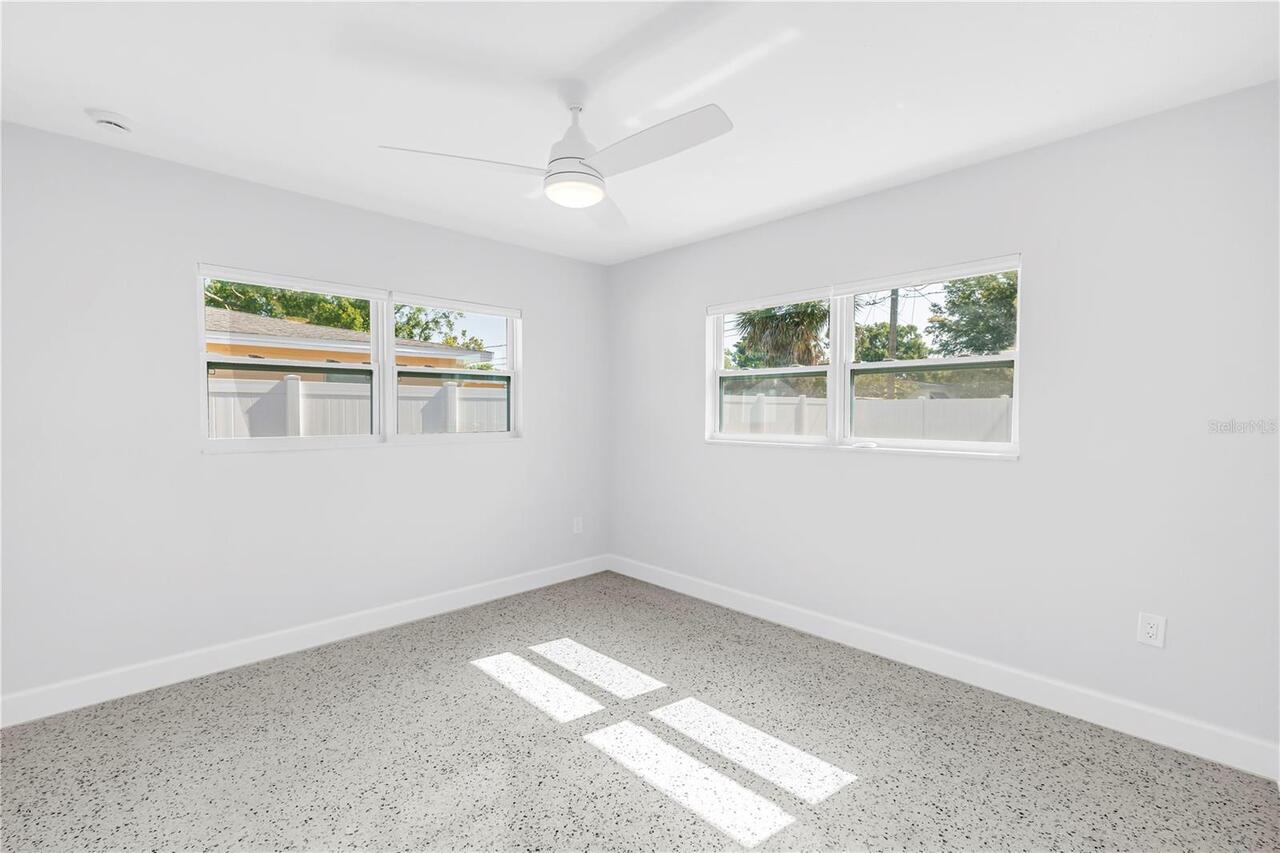Listing Photo 28