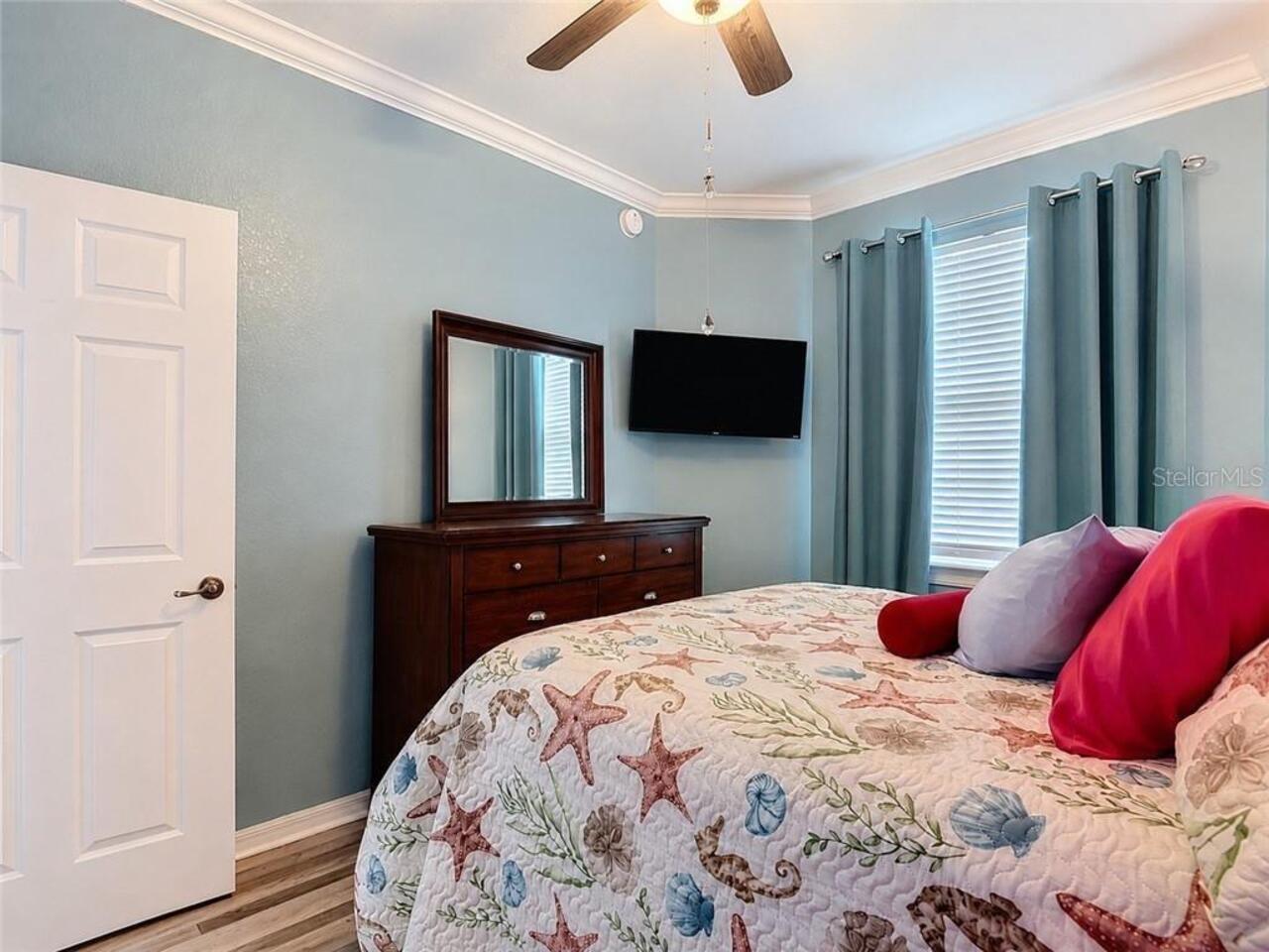 Listing Photo 7