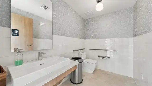 Listing Photo 54