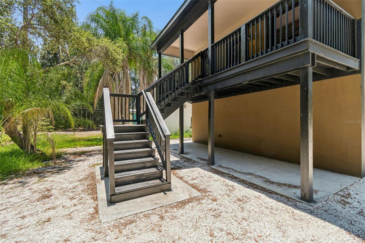 Listing Photo 8