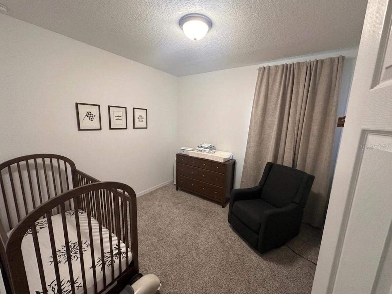 Listing Photo 9