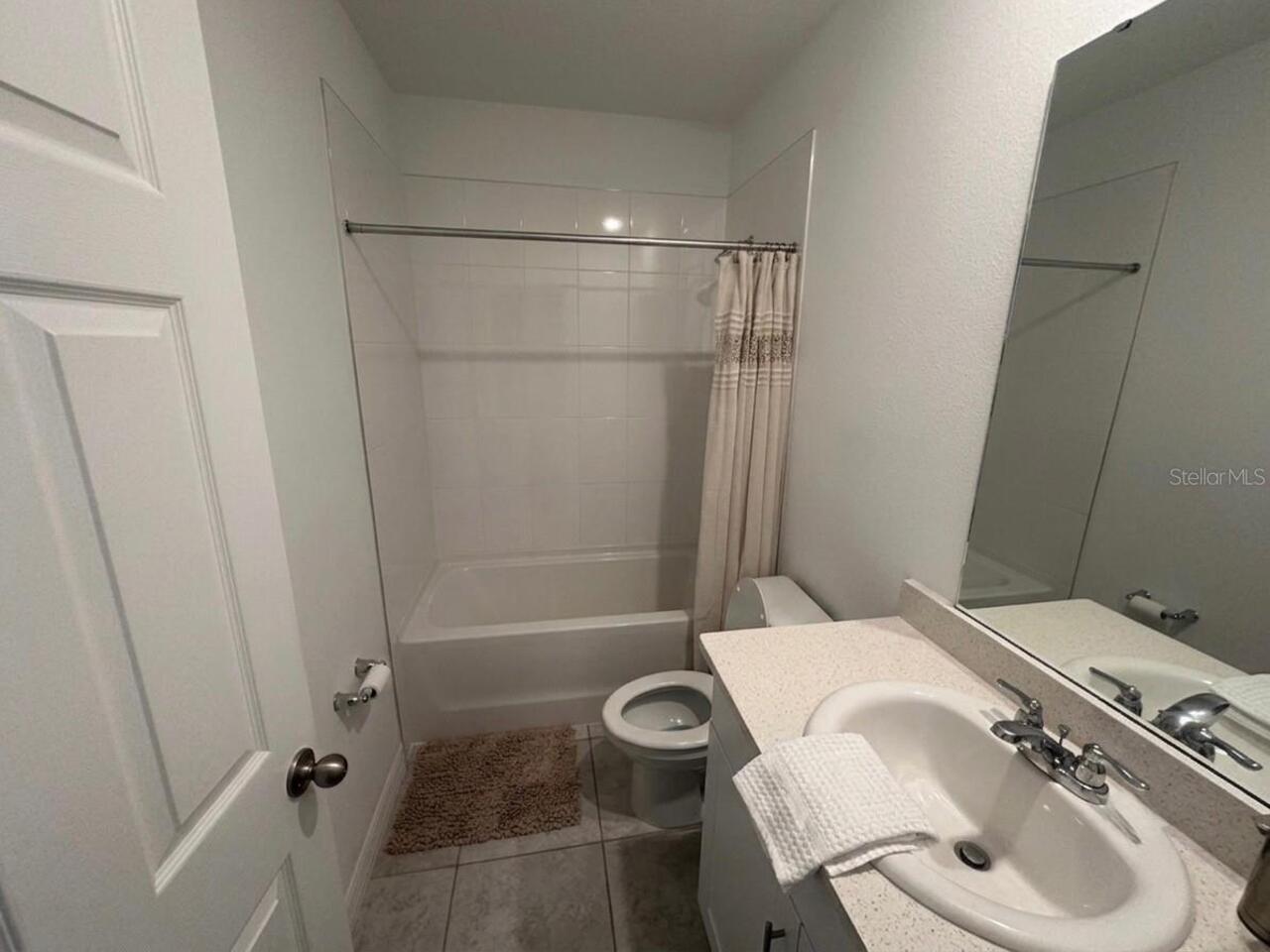 Listing Photo 10