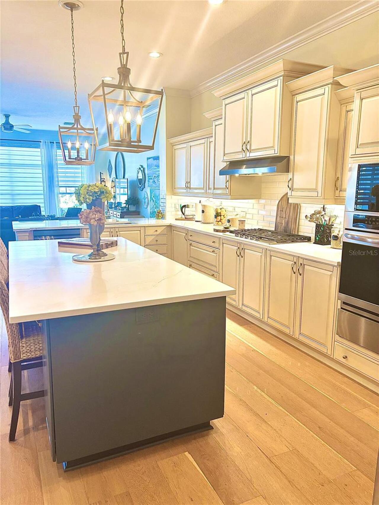 Listing Photo 16