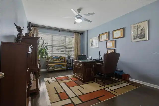 Listing Photo 8
