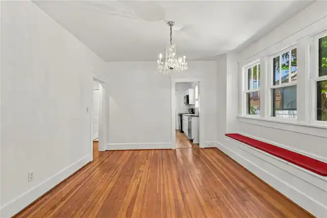 Listing Photo 16