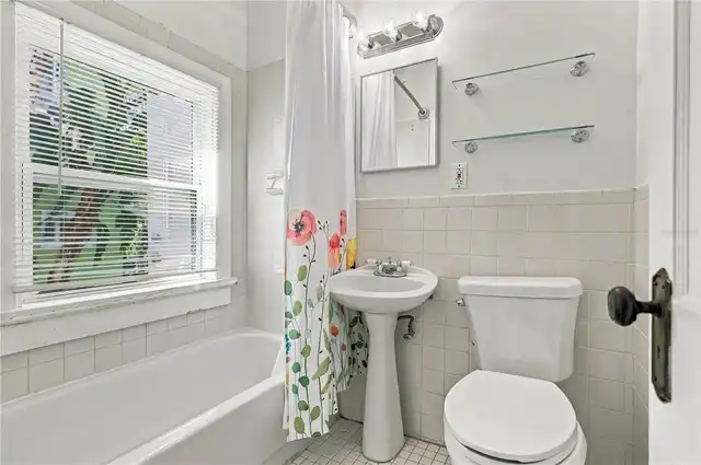 Listing Photo 21