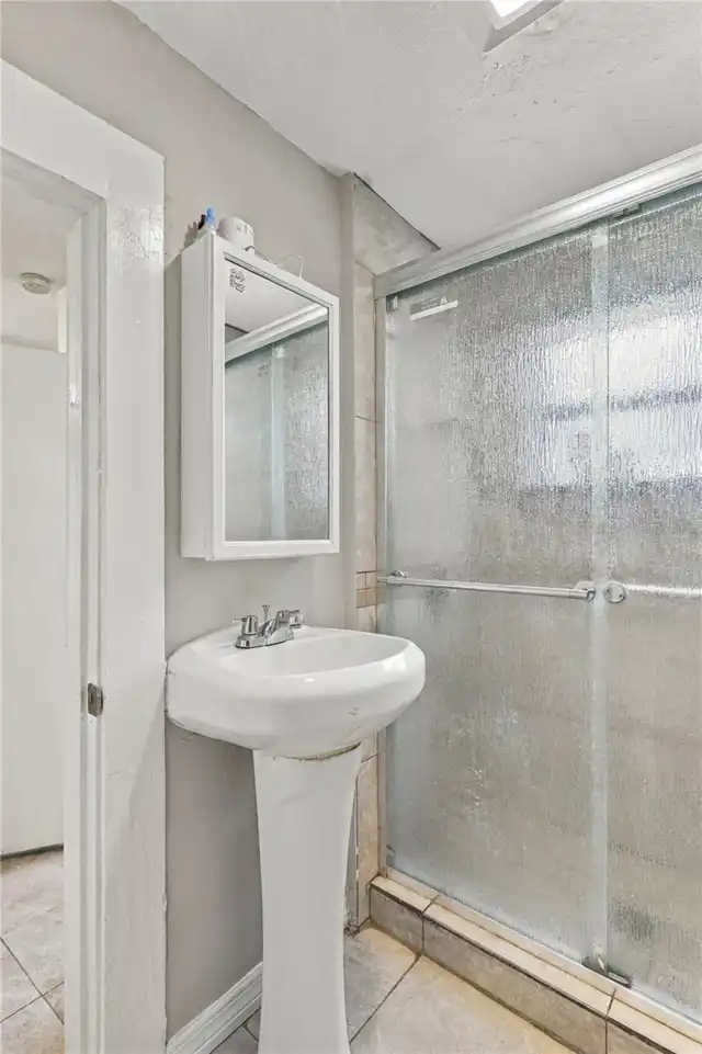 Listing Photo 27