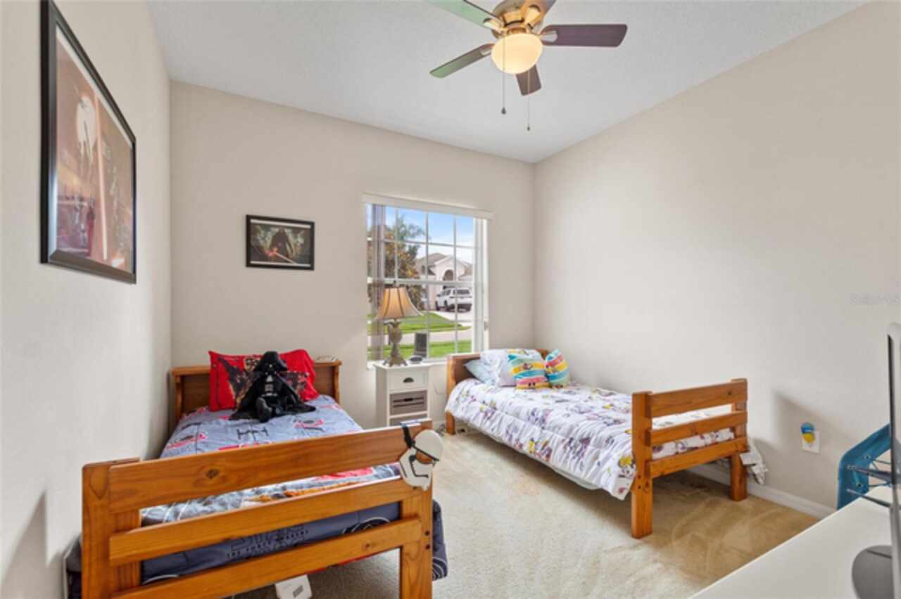 Listing Photo 14