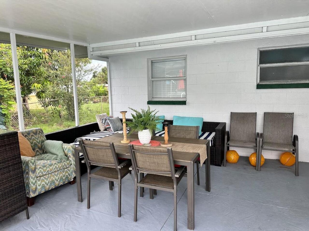 Listing Photo 10