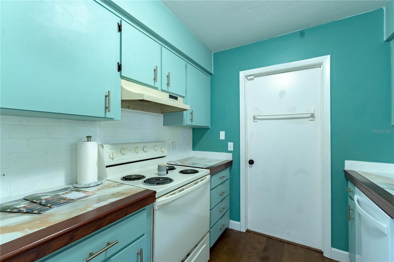 Listing Photo 7
