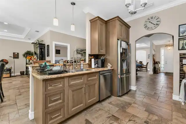 Listing Photo 18