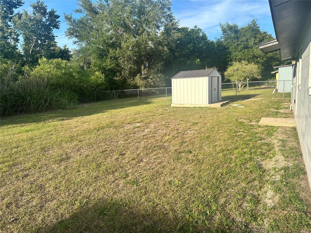 Listing Photo 10