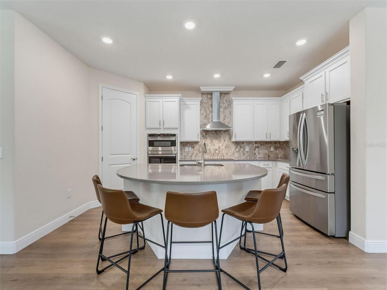 Listing Photo 18